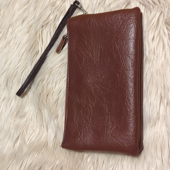 Stone Mountain wristlet - Picture 3 of 4